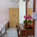 Apartment's Theodoros 公寓 卡梅纳维洛拉